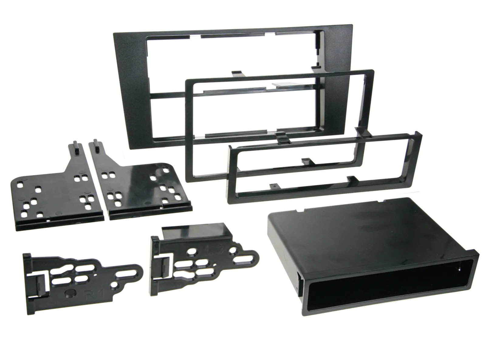 Audi A4 – 2DIN radio adapter